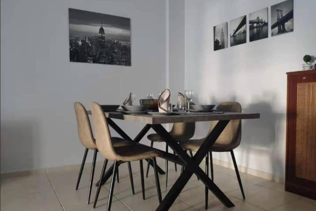 Galaxy Home Comfort Apartment In Pireus Eksteriør bilde
